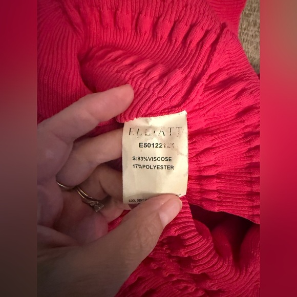 Elliatt Knit Eldora Dress Pink Small - Picture 6 of 9